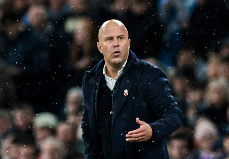 锁定欧冠！曼联十年再双胜，利物浦前景堪忧